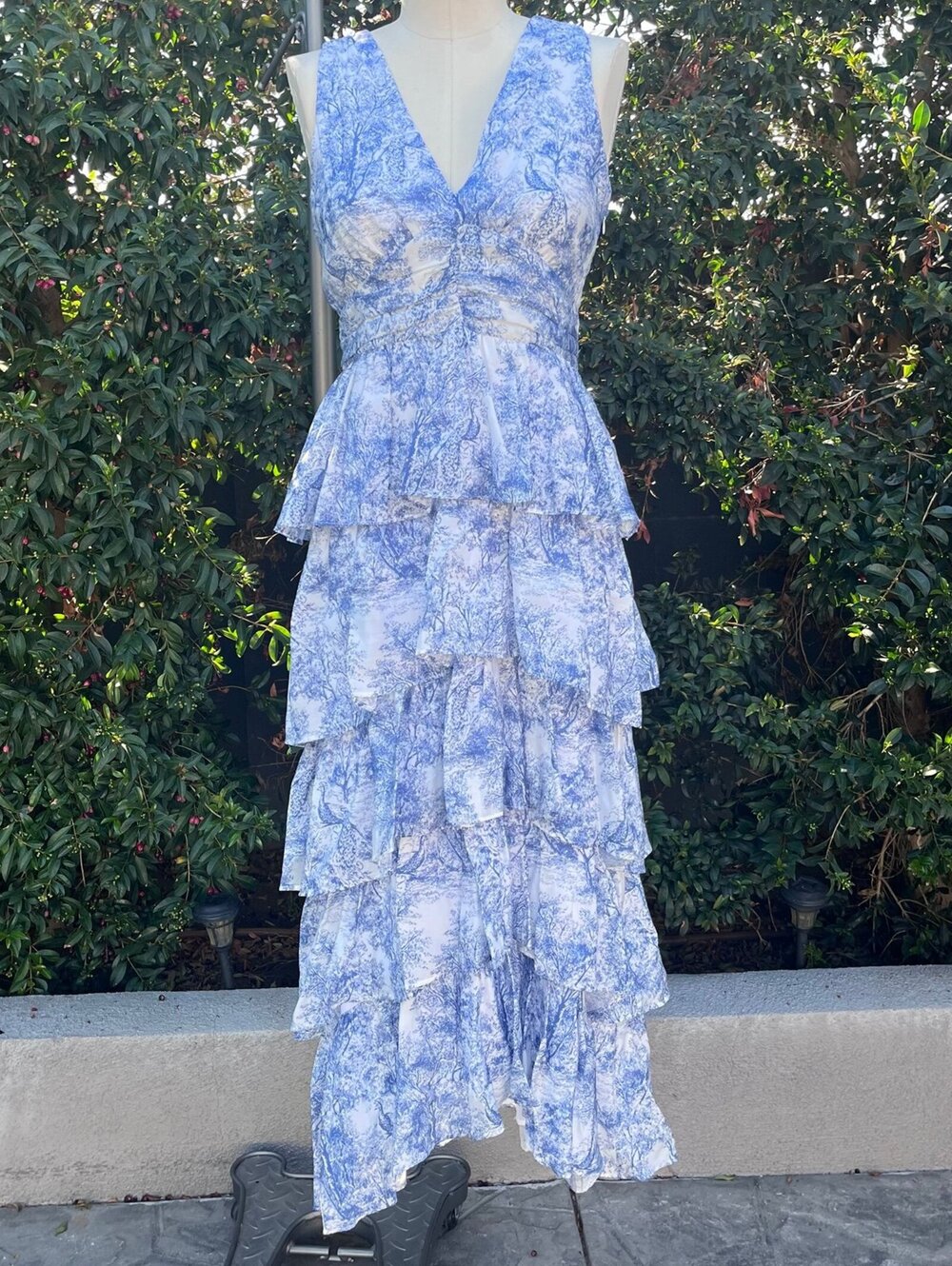 1 STATE Blue White Toile Print Tiered Ruffle Maxi Dress Women’s 4 Cottage Tea